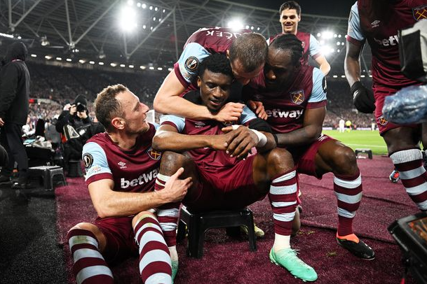 West Ham zatrzymuje kluczowych graczy w obliczu zainteresowania transferem